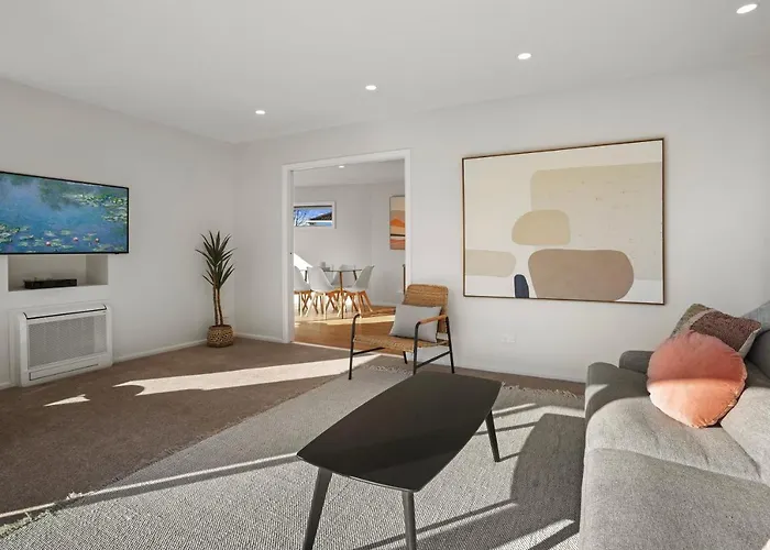 Private, Family-Friendly Home, 4Br By Airport & Free Parking